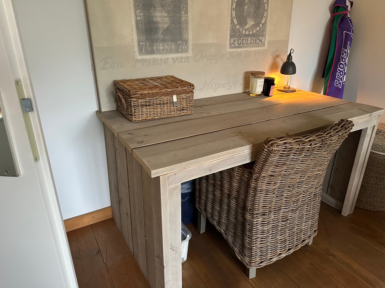 Stijgerhouten bureau, breed 1.50 mtr, Ophalen, Zo goed als nieuw