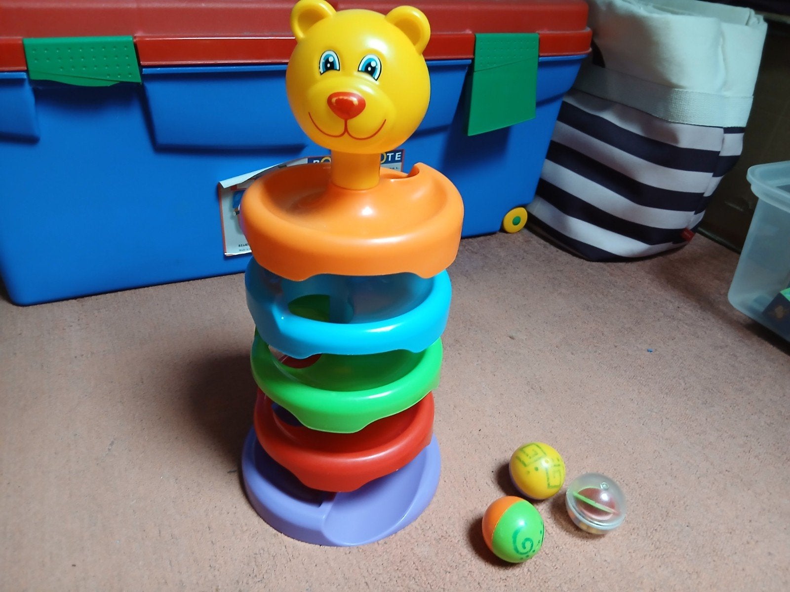 Kleurrijke ballenbaan met beer voor baby's en peuters, Ophalen of Verzenden, Gebruikt, Overige typen