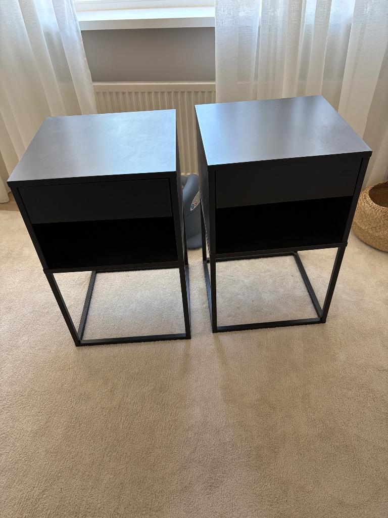 2 nachtkastjes, Ophalen, Gebruikt, Minder dan 45 cm, 55 tot 70 cm