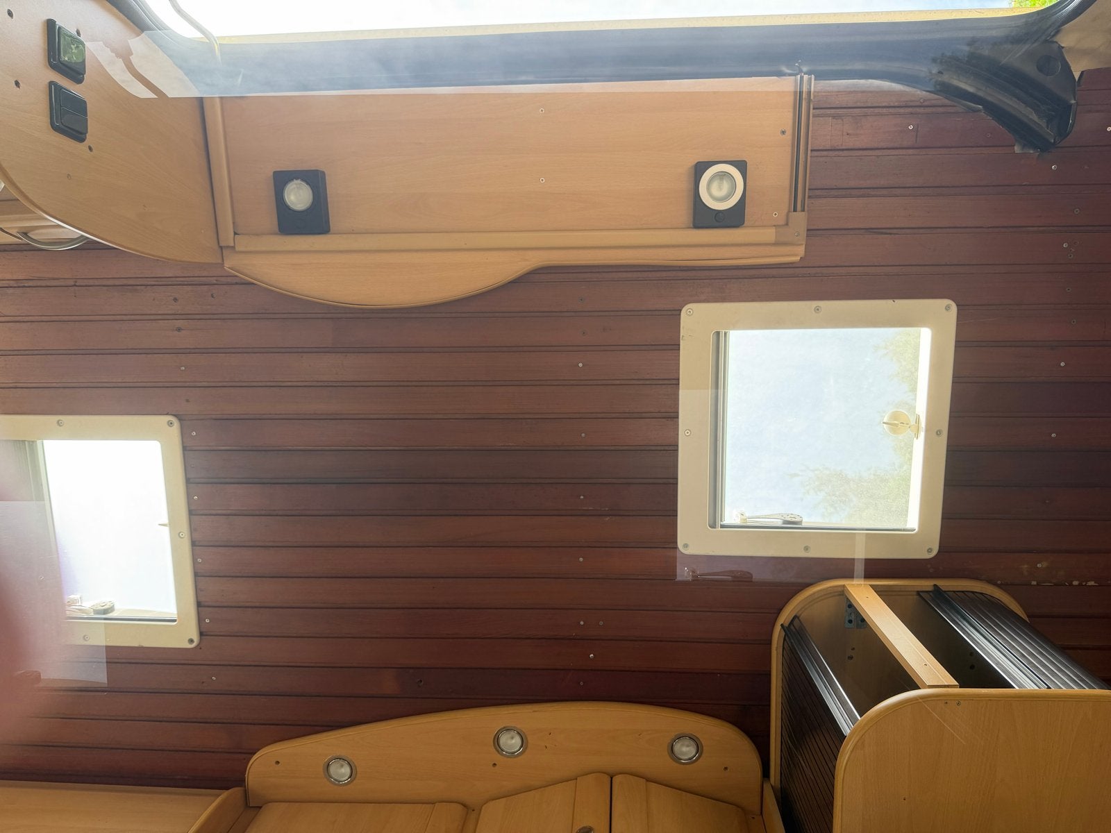 Caravans And Camping Compacte