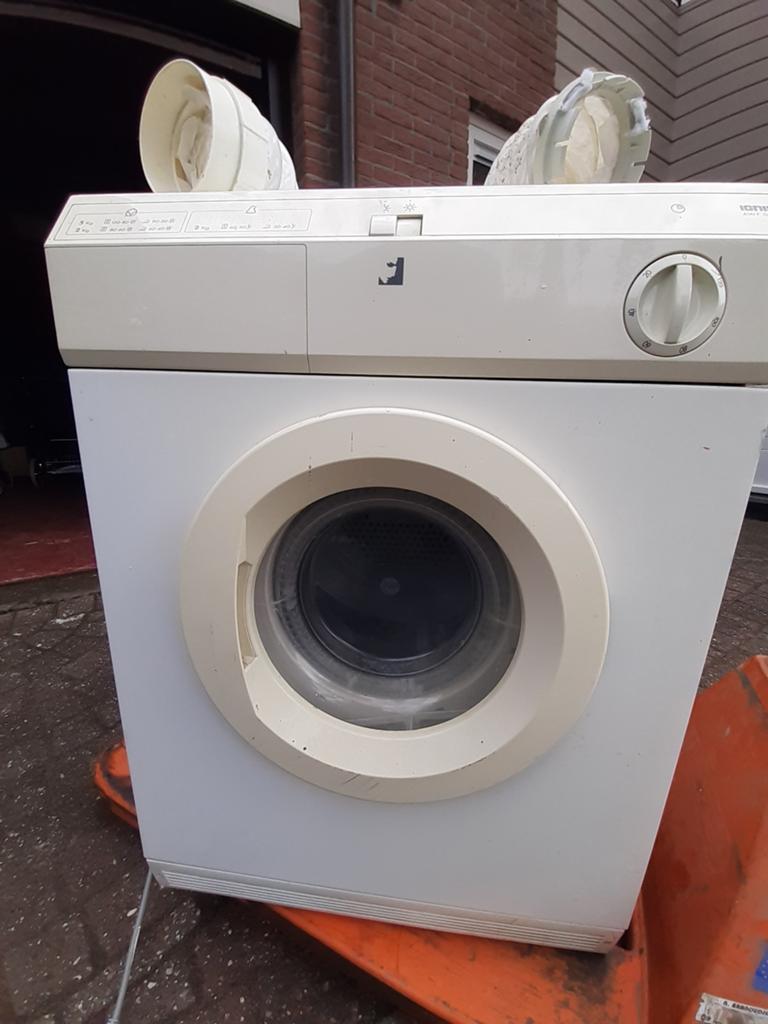 Droger Ignis, Ophalen, 6 tot 8 kg, Gebruikt, Luchtafvoer
