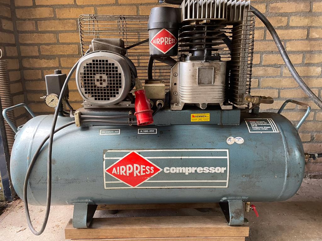 Airpress K 100-450 Compressor - 380V - Professioneel, Ophalen, Gebruikt, 400 tot 800 liter/min, 10 bar of meer
