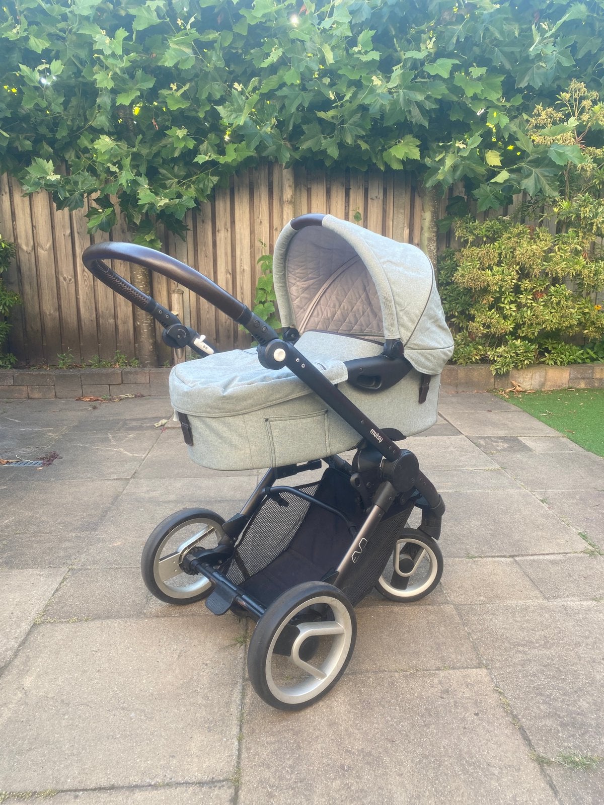 Mutsy EVO complete set, Ophalen, Gebruikt, Kinderwagen, Mutsy