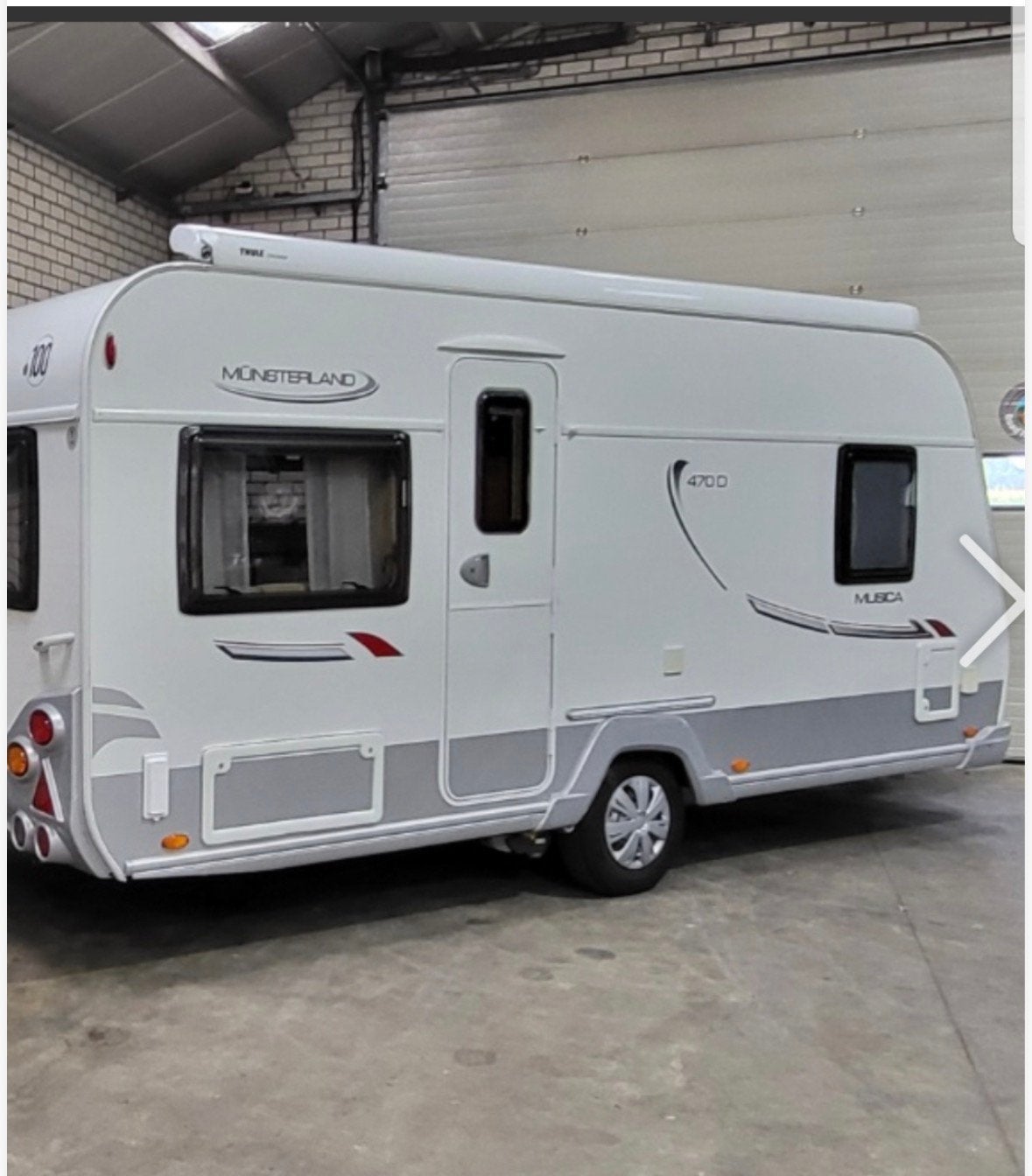 LMC Musica 470 D (2011) | Mover | Thule Luifel 2024 |, Rondzit, Frans bed, Particulier, 6 tot 7 meter