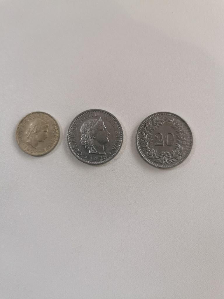 Setje van 3 oude munten, waaronder Zwitserse Franken, Ophalen of Verzenden