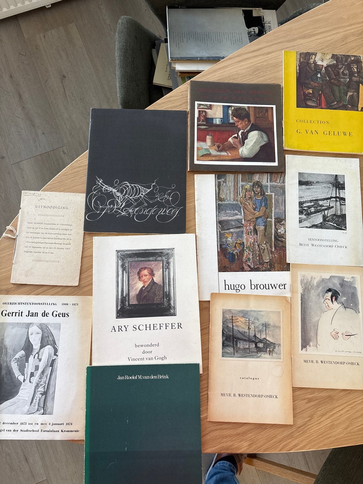 Collectie Kunstboeken en Catalogussen - Diverse Kunstenaars, Boeken, Ophalen of Verzenden, Gelezen, Schilder- en Tekenkunst