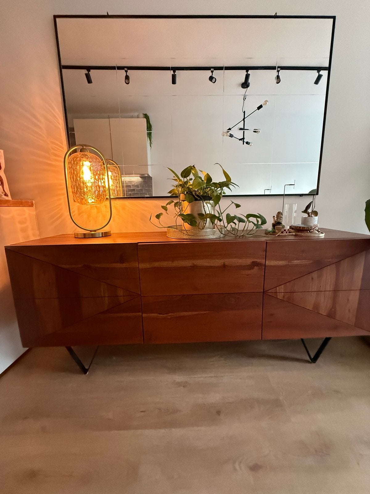 Houten dressoir + tv-meubel van mangohout, Ophalen, 150 tot 200 cm, Zo goed als nieuw, Minder dan 100 cm
