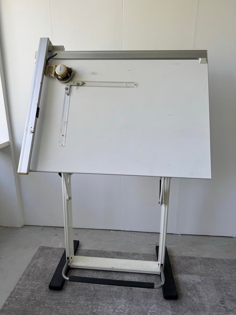 Tekentafel 110x75cm - Ideaal voor architecten/designers, Ophalen, Gebruikt, Minder dan 130 cm