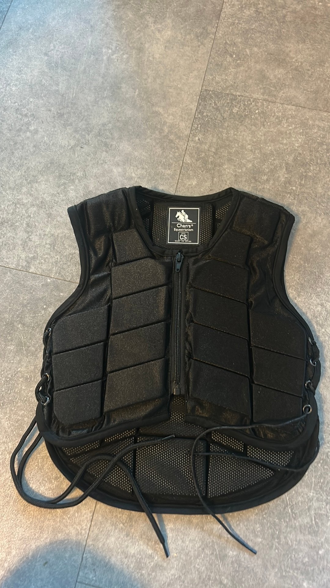 Bodyprotector paardrijden kind, Verzenden, Zo goed als nieuw