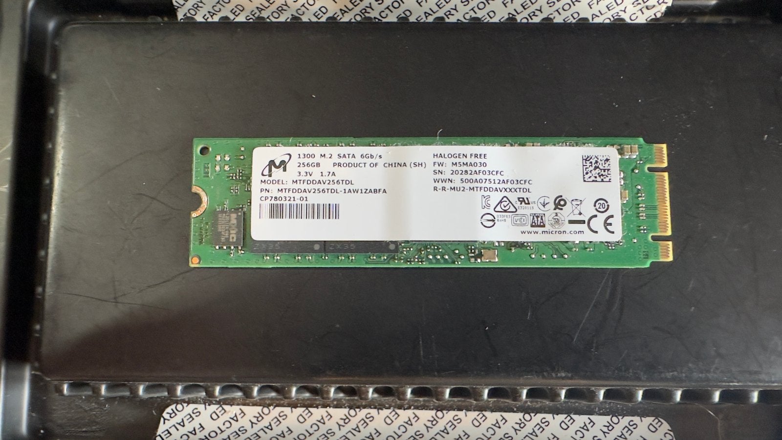 Micron 256GB M.2 SATA SSD 2280, Computers en Software, Harde schijven, Gebruikt, 256GB, Ophalen of Verzenden, Laptop