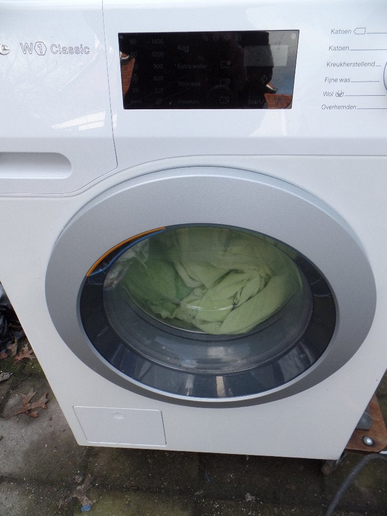 Miele W1  Wdb 030 Wasmachine HW20, Ophalen, Gebruikt, Voorlader, 85 tot 90 cm