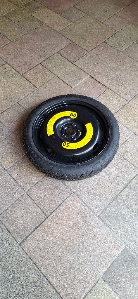 thuiskomer 18 inch met krik en inlay, Ophalen, Zo goed als nieuw, Mechanisch, Schaarkrik