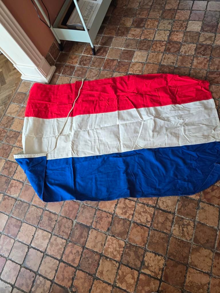 Nederlandse vlag, Verzenden