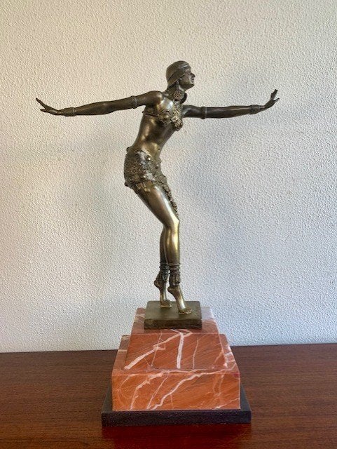 Groot Bronzen Beeld (naar) D.H. Chiparus Phoenician Dancer, Art deco, Ophalen of Verzenden, Brons, 20 - 50 cm
