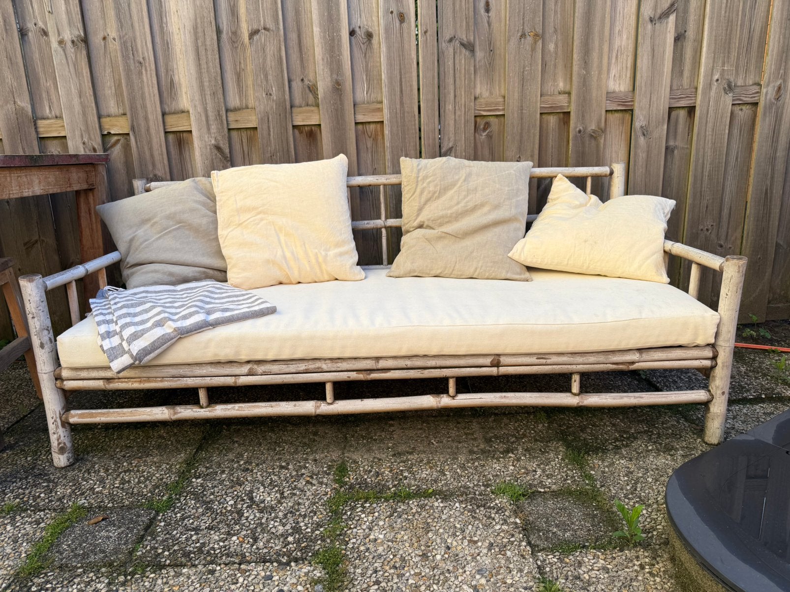 Bamboe tuinbank inc kussens, Tuin en Terras, Tuinbanken, Ophalen, Hout