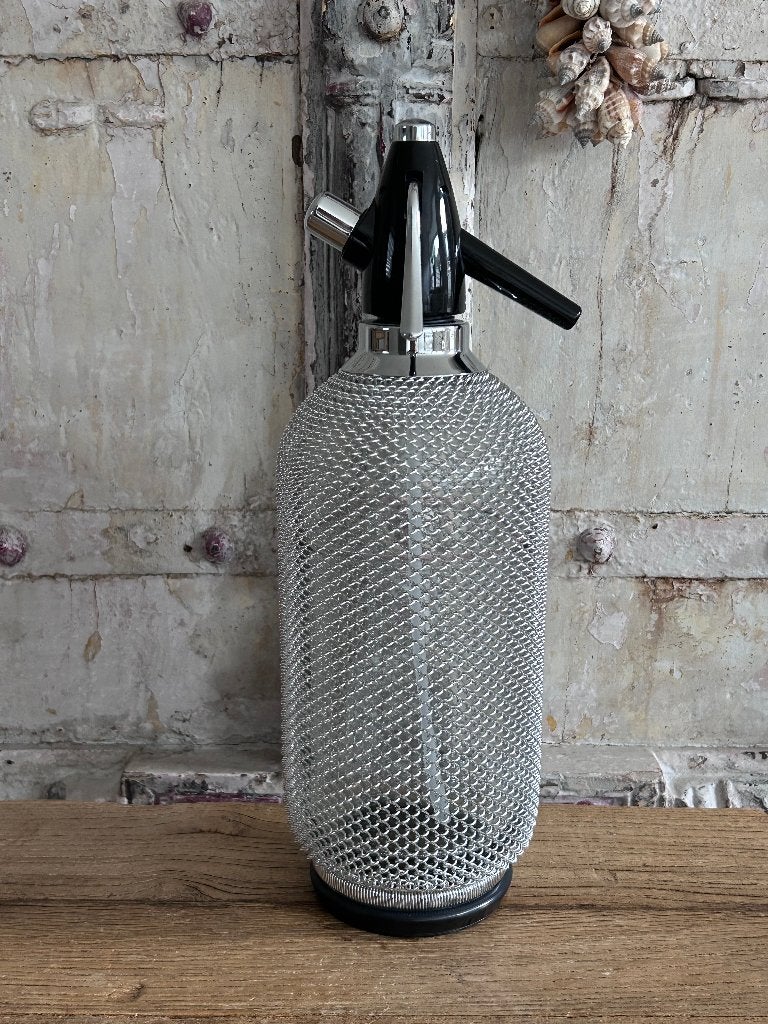 Vintage soda spuitwaterfles met meshdraad behuizing, Ophalen of Verzenden