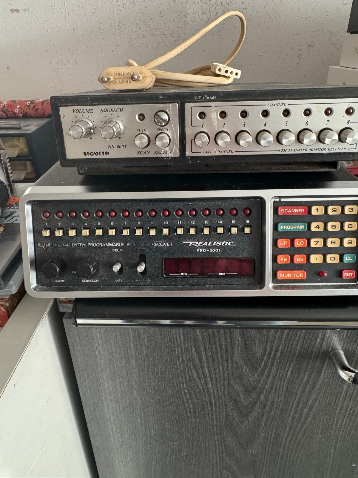 2 Vintage Scanners: Moulin NS-800V & Realistic PRO-2001, Ophalen of Verzenden, Gebruikt, 500 kanalen of meer