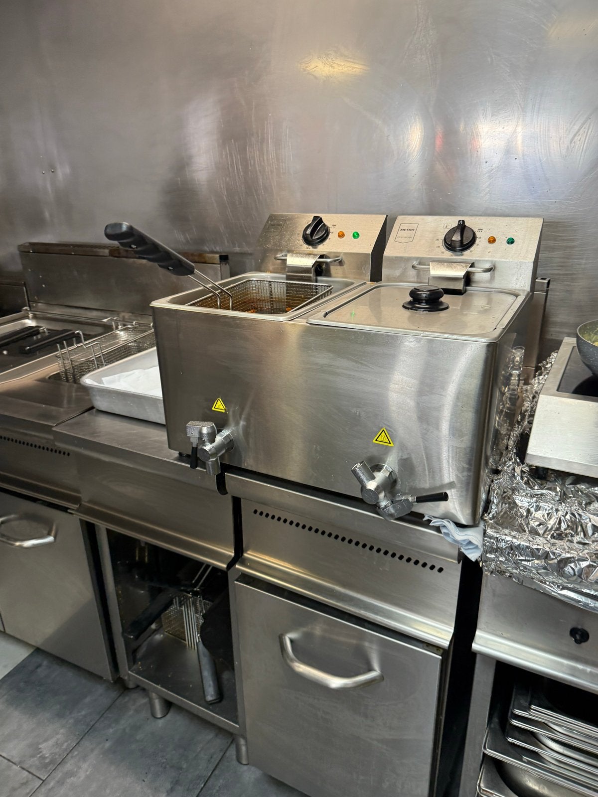 Complete Horeca Keukenapparatuur Set - Gebruikt, Ophalen of Verzenden, Gebruikt, Fornuis, Frituur en Grillen