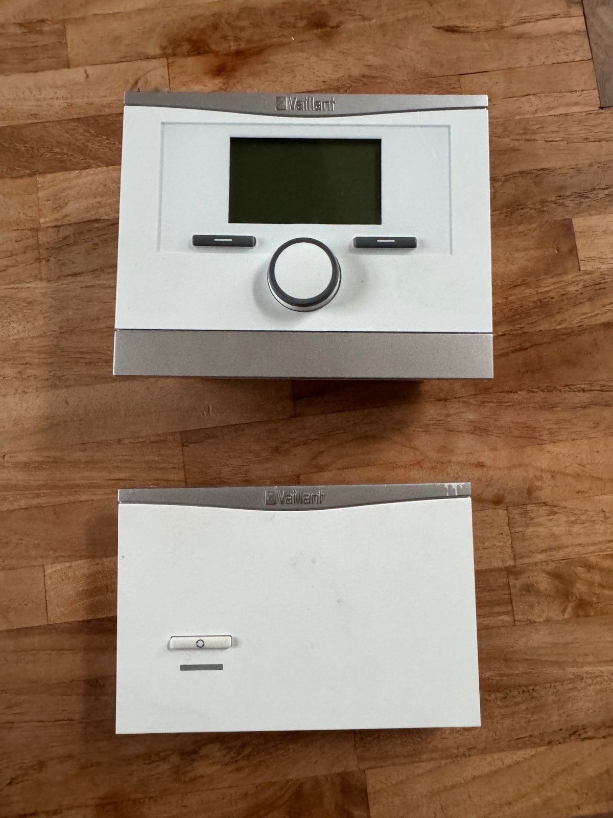 Vaillant Calormatic f350 thermostaat +basisstation draadloos, Doe-het-zelf en Verbouw, Thermostaten, Ophalen of Verzenden, Zo goed als nieuw