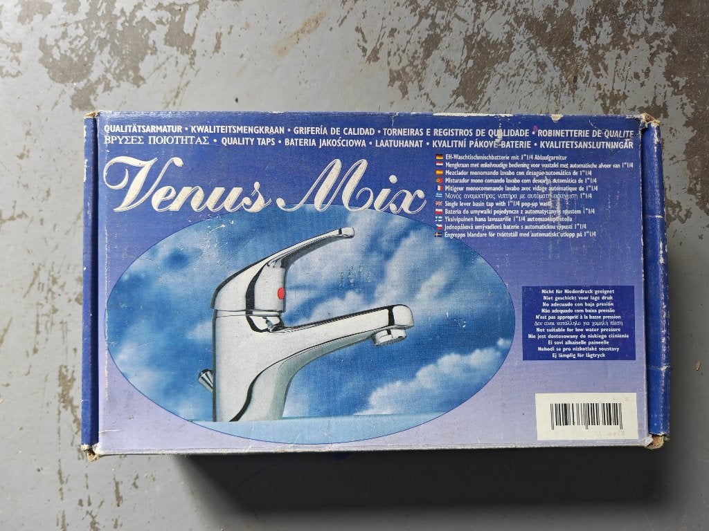 Nieuwe Venus Mix wastafelkraan met toebehoren in doos, Doe-het-zelf en Verbouw, Sanitair, Ophalen of Verzenden, Nieuw, Kraan