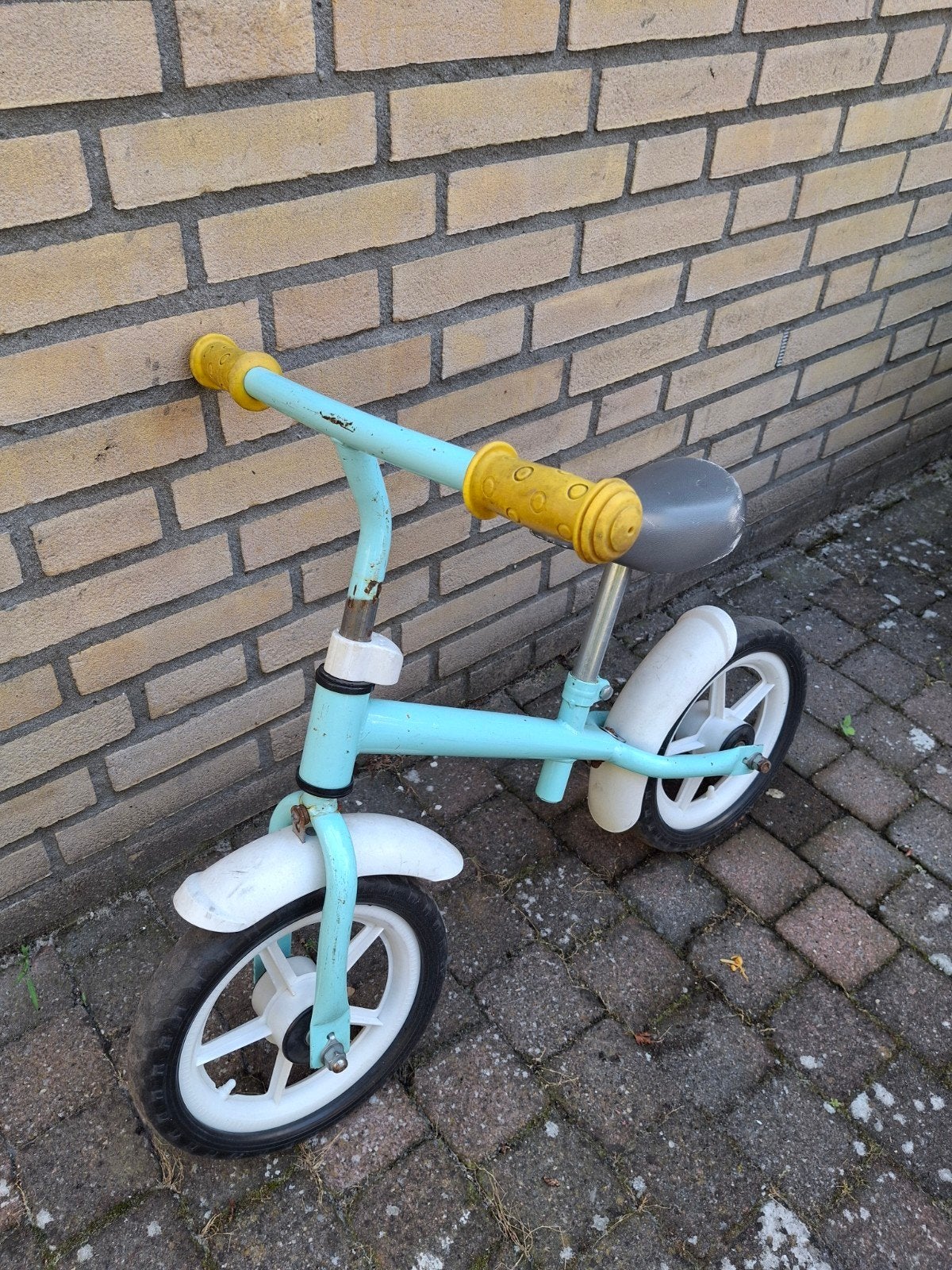 Blauwe loopfiets voor kinderen, Fietsen en Brommers, Ophalen, Gebruikt