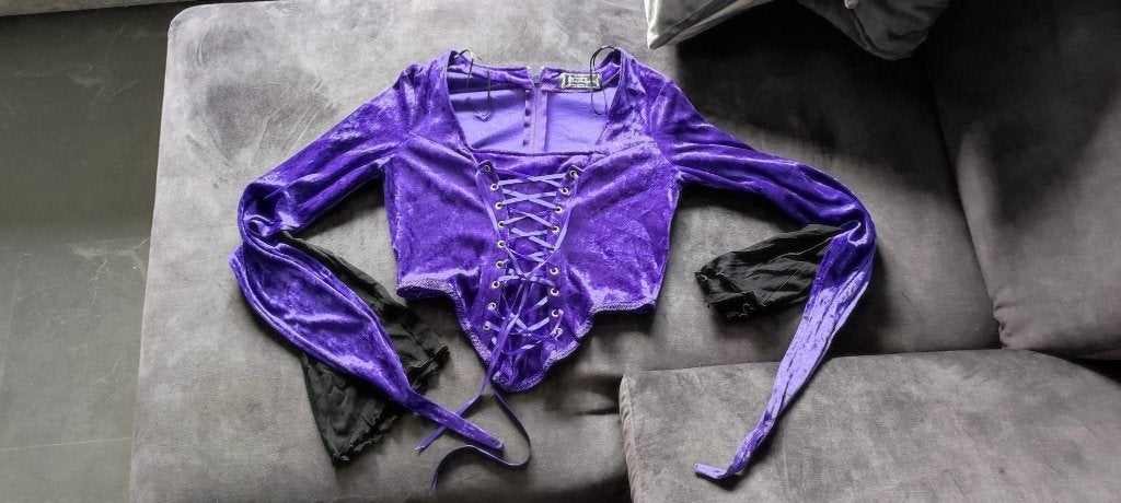 Laughing vampire fluwelen top gothic, Kleding | Dames, Laughing vampire, Paars, Ophalen of Verzenden, Zo goed als nieuw