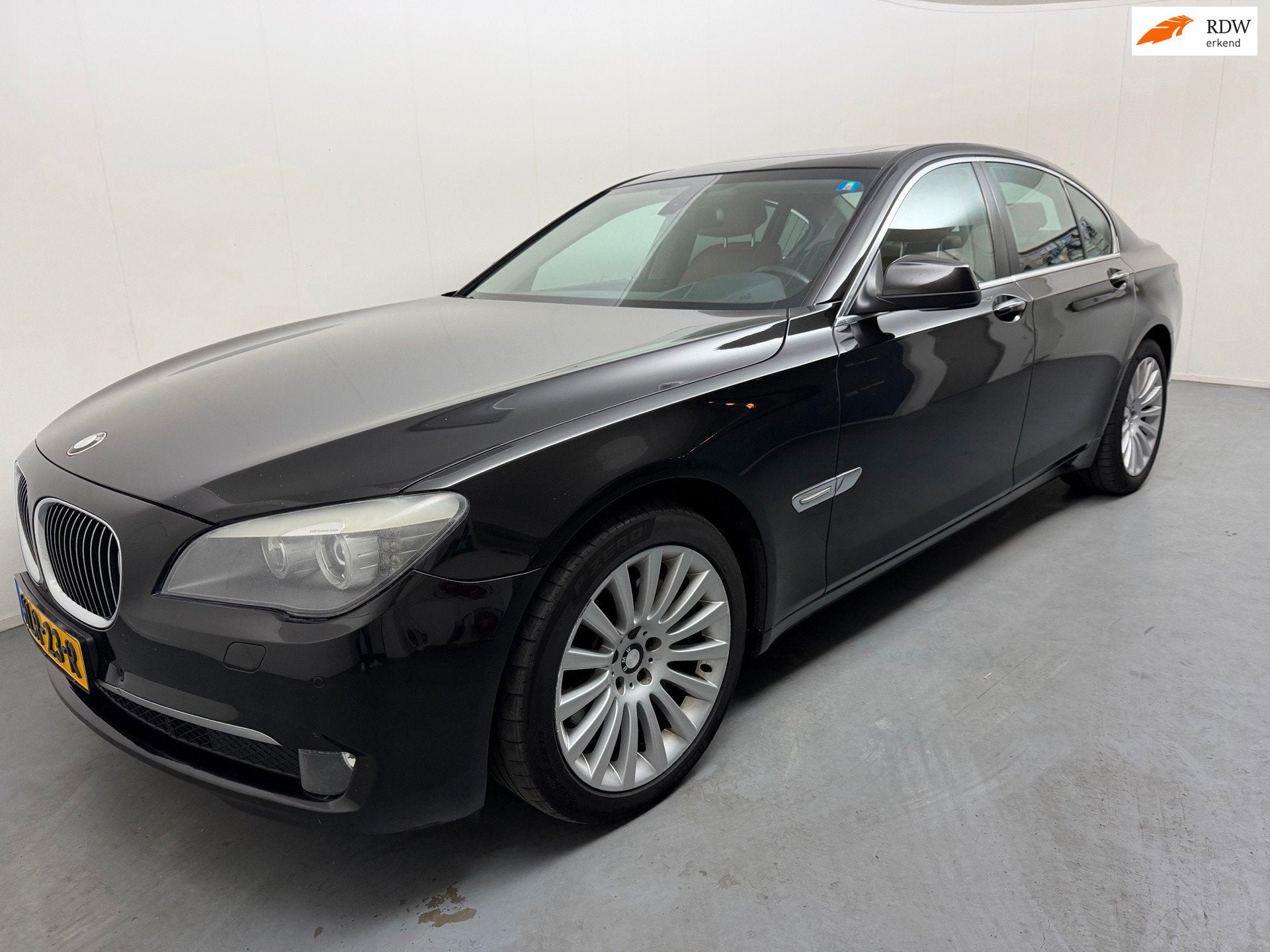 BMW 7-serie 730d # Schuifdak # Leder # Vol!, Auto's, Automaat, Euro 5, Achterwielaandrijving, Gebruikt