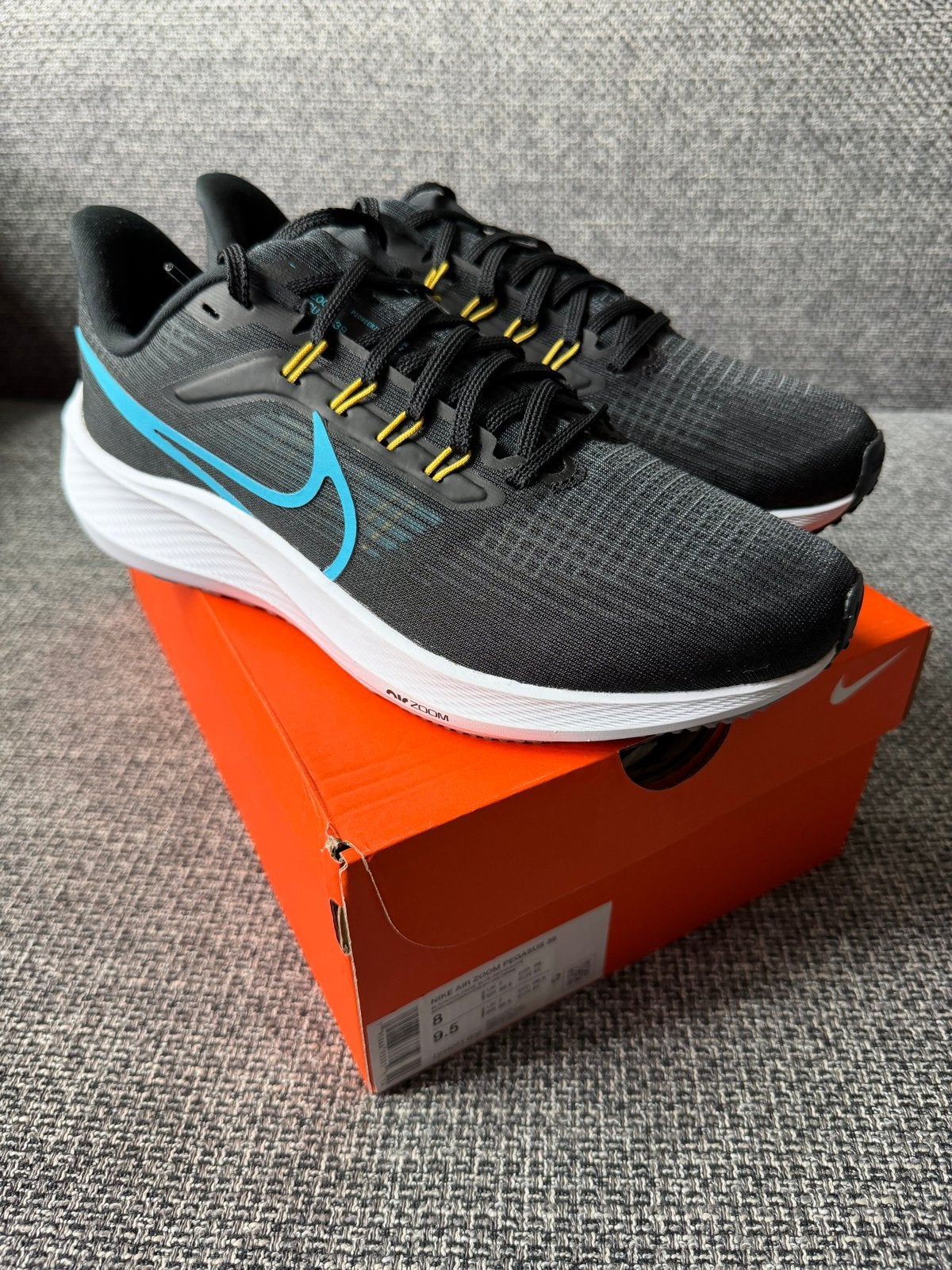 Nike Air Zoom Pegasus 39 - Maat 41 - Nieuw in doos, Nieuw, Ophalen of Verzenden, Sportschoenen, Zwart
