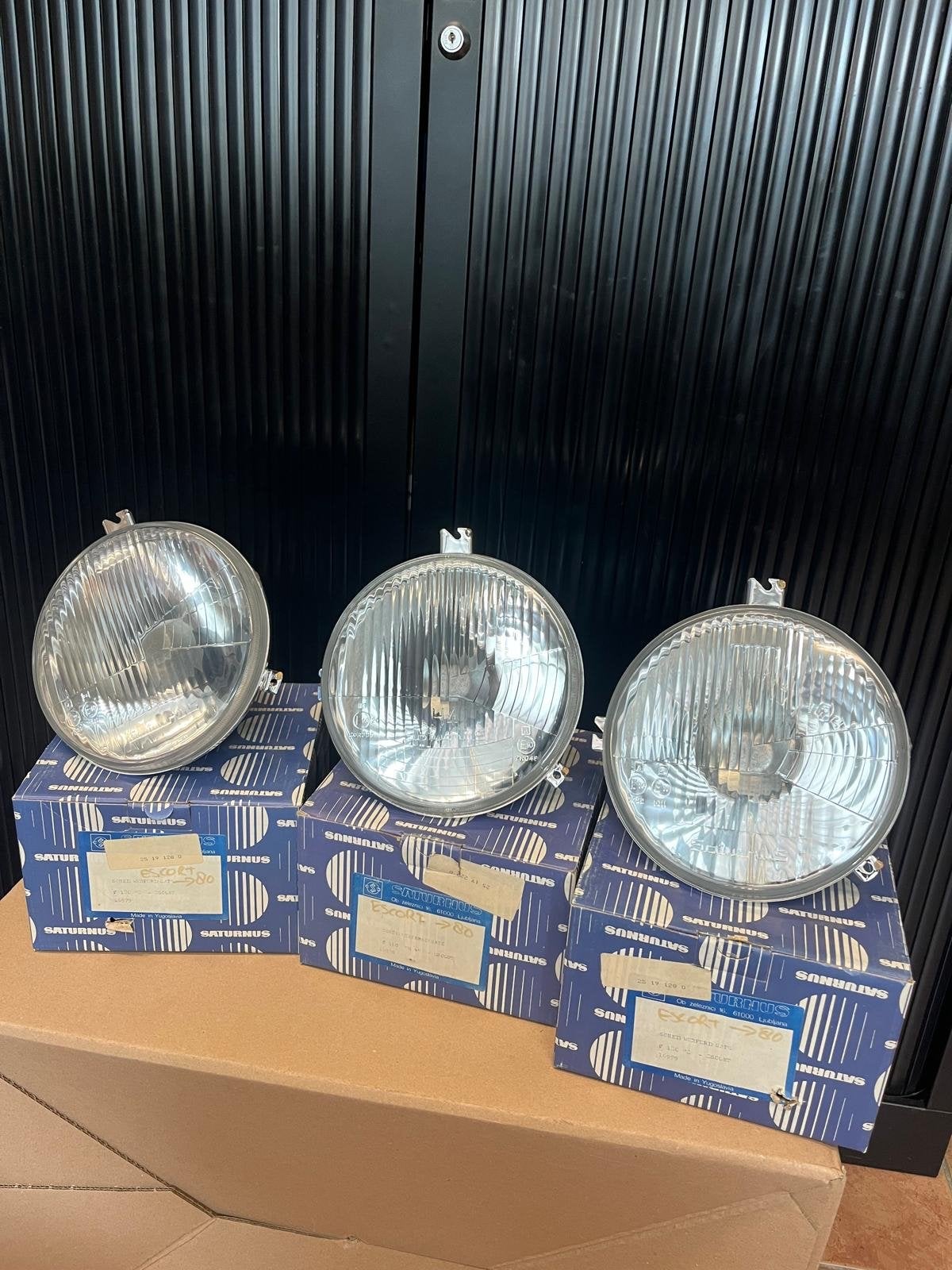Nieuwe Ford Escort onderdelen (MK2, MK4, MK5) - Koplampen, K, Ophalen of Verzenden, Nieuw, Ford