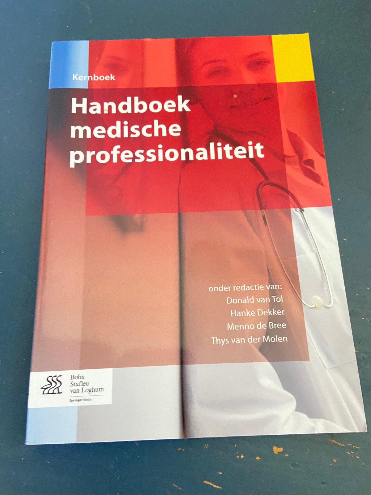 Handboek medische professionaliteit, Ophalen of Verzenden, Zo goed als nieuw, Overige wetenschappen