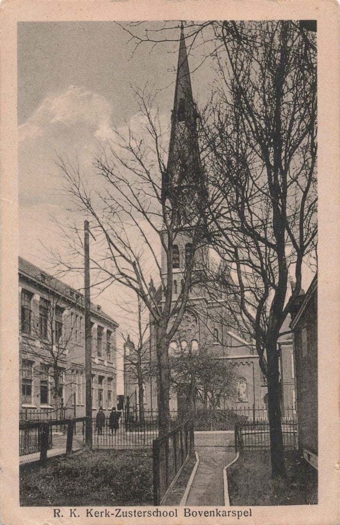 Bovenkarspel R.K. Kerk en Zusterschool ZR1303, Ophalen, 1920 tot 1940, Ongelopen, Noord-Holland