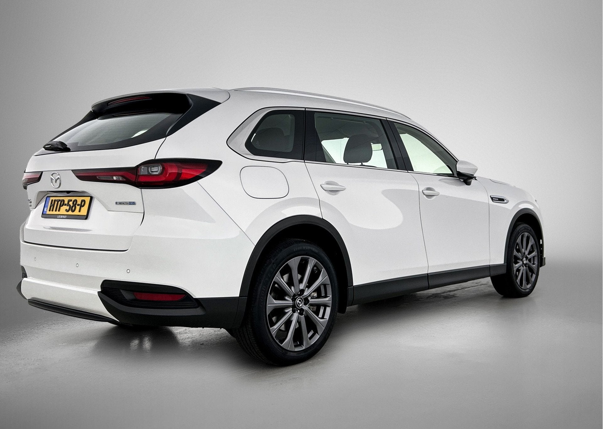 Mazda CX-80 2.5 e-SkyActiv PHEV Exclusive-Line | Stuur-/Stoe, Auto's, Automaat, Stof, Gebruikt, 4 cilinders