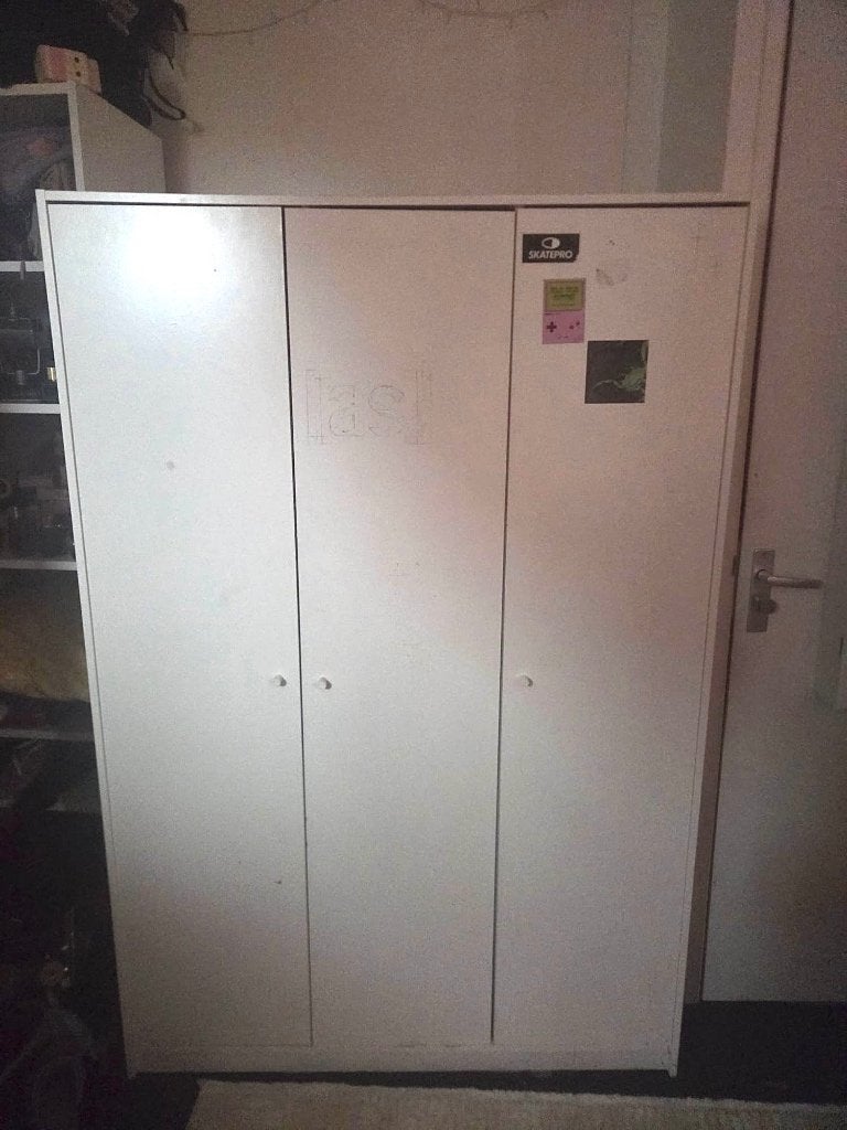 Kledingkast 140 breed x 180 hoog, Huis en Inrichting, Ophalen, Met deur(en), 100 tot 150 cm, Klassiek