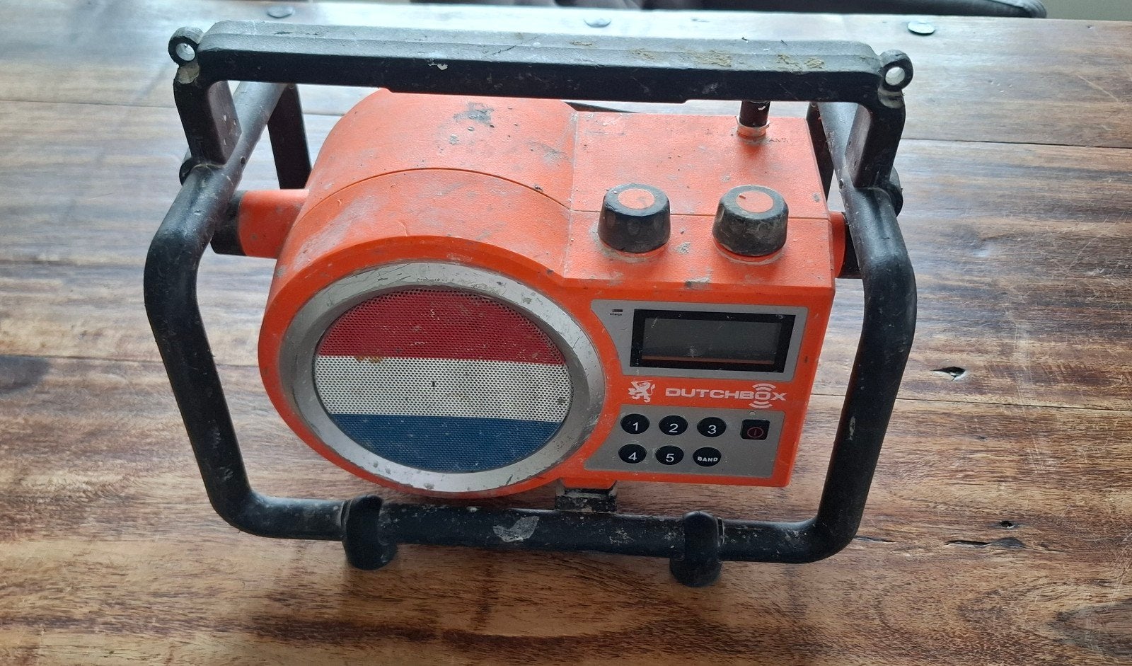 Robuuste Dutchbox WK bouwradio - Perfect voor elke klus!, Ophalen, Gebruikt, Bouwradio