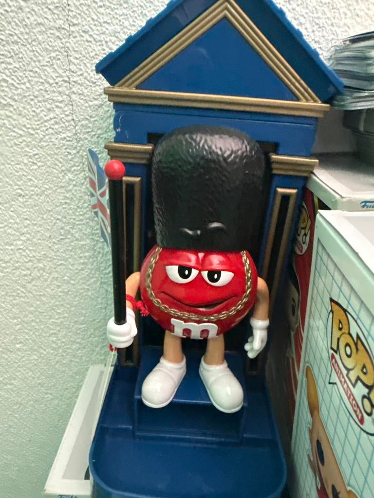 M&M's Royal Guard Figuur met Britse Vlag, Ophalen of Verzenden, Zo goed als nieuw