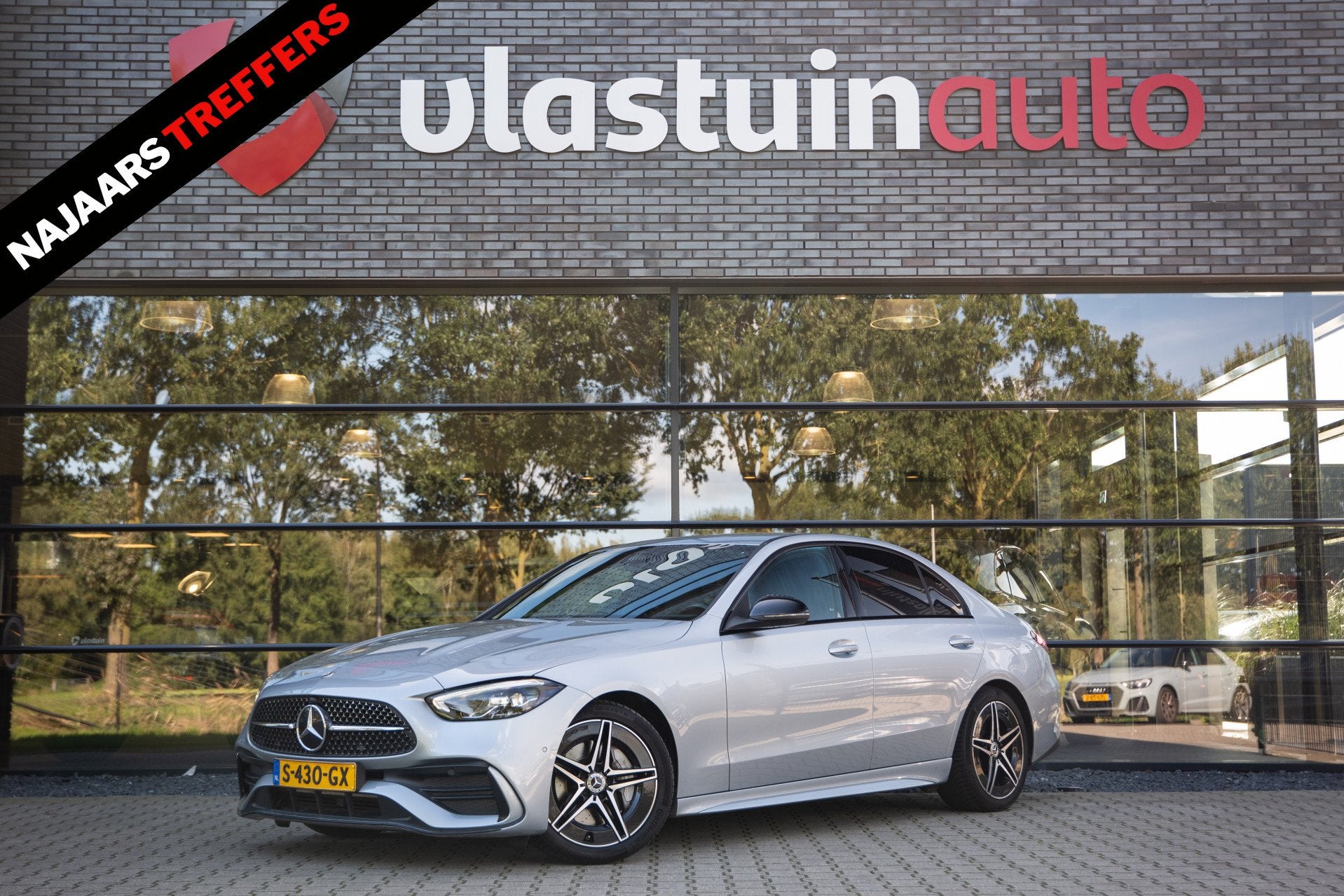 Mercedes-Benz C-Klasse 180 AMG Line , Sfeerverlichting, Burm, Automaat, Origineel Nederlands, Bedrijf, Hybride Elektrisch/Benzine