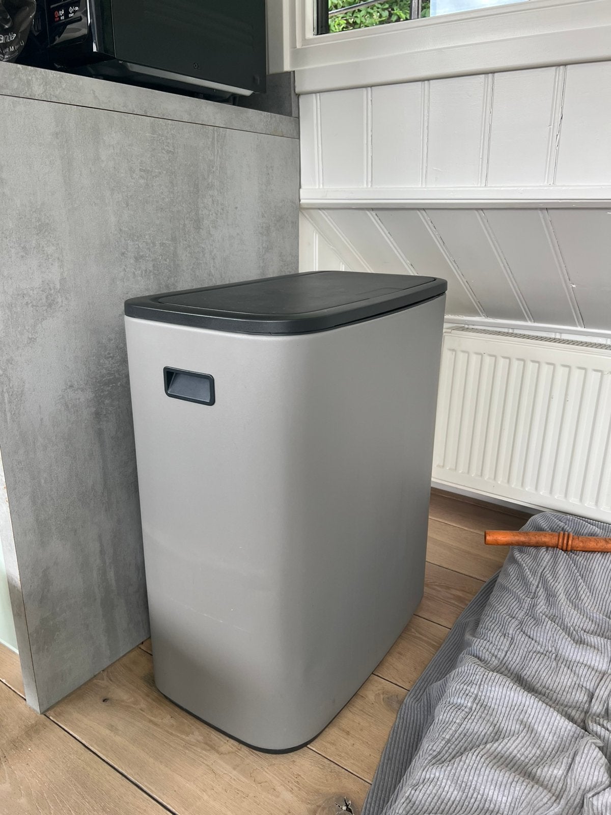 Brabantia 60L, ophalen in A’dam , incl veel vuilniszakken, Ophalen, Gebruikt, 50 tot 75 cm, 40 liter of meer