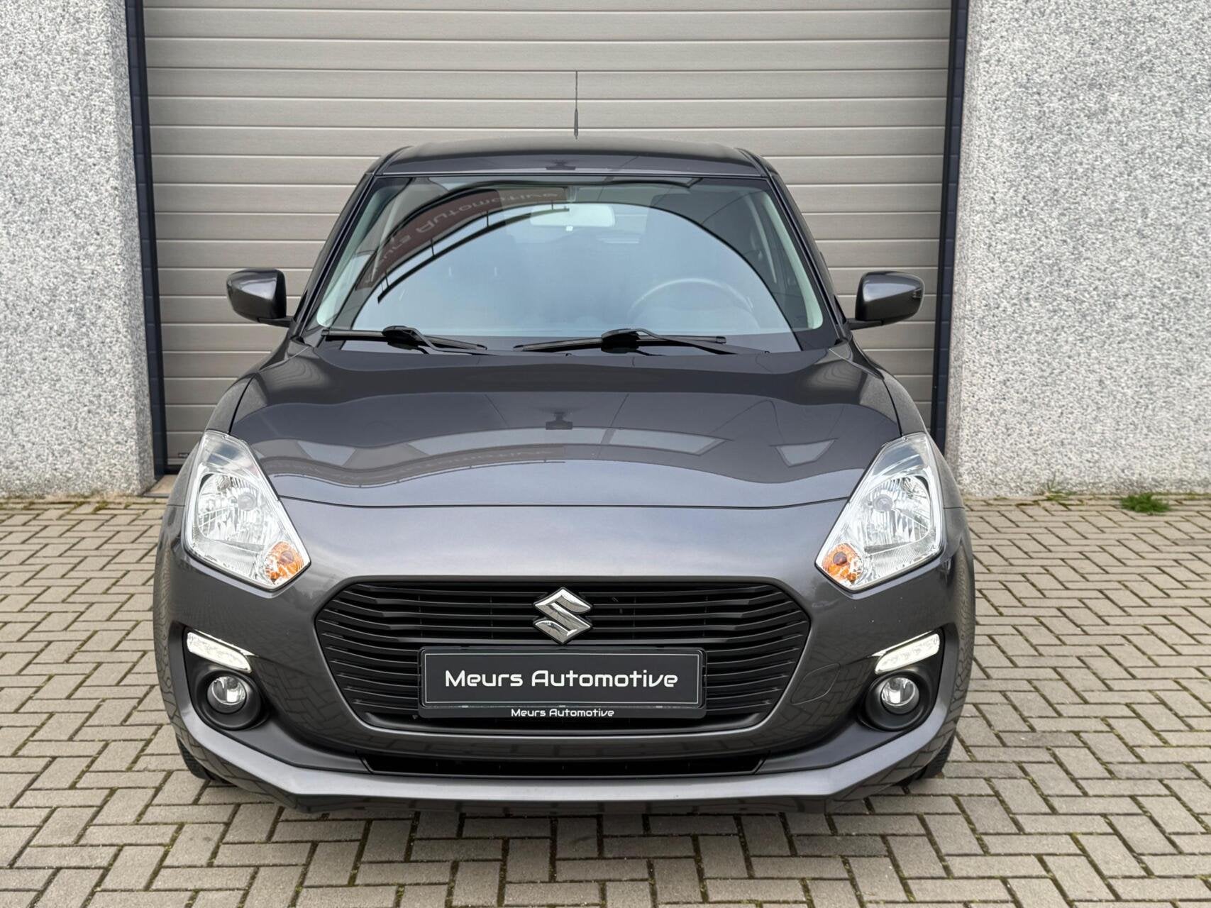 Suzuki Swift 1.2 Select CarPlay/Stoelverw/Bluetooth/Camera/D, Auto's, Stof, Gebruikt, 4 cilinders, Stoelverwarming