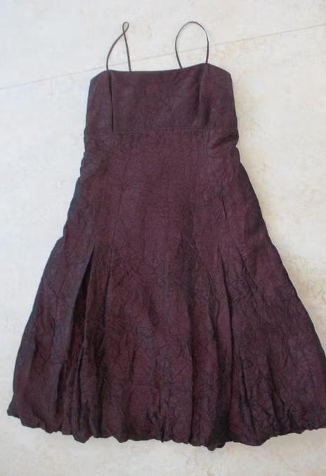 Your Sixth Sense bordeaurode changeant crinkle jurk, maat 40, Kleding | Dames, Galajurk, Verzenden, Your Sixth Sense, Nieuw