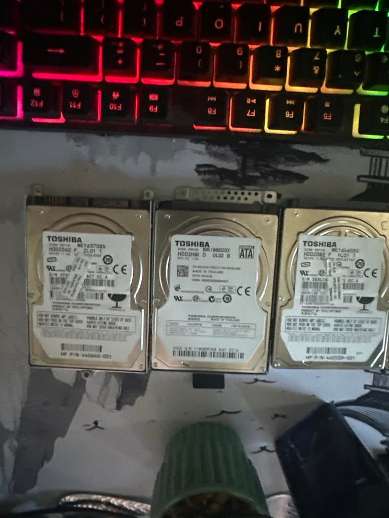HDD & SSD Harde schijven - 1.55TB opslag, Computers en Software, Harde schijven, Ophalen, Intern, Server, Zo goed als nieuw