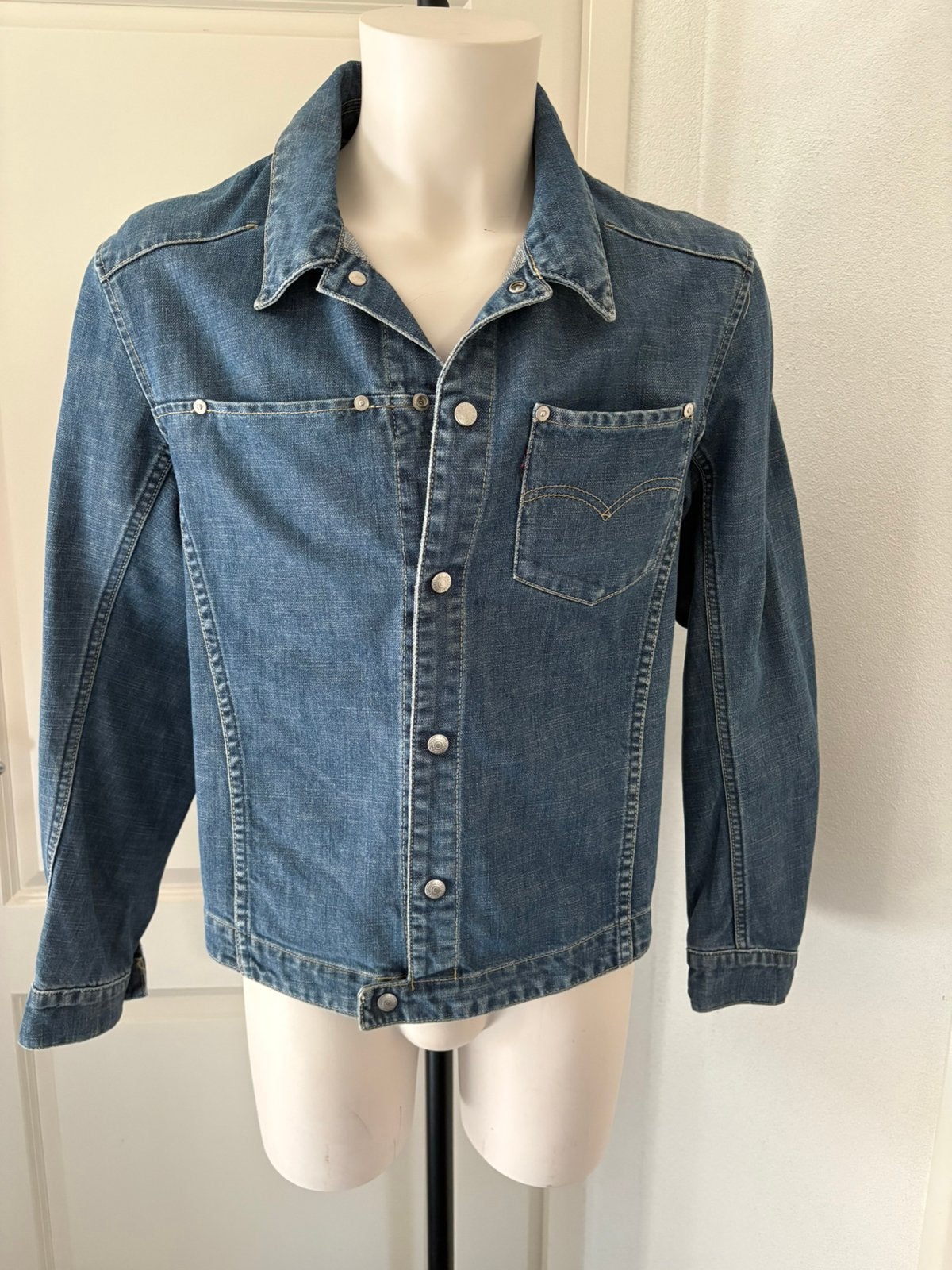 Spijker jas /jack  Levi strauss & co Maat M, Ophalen of Verzenden, Zo goed als nieuw, Blauw