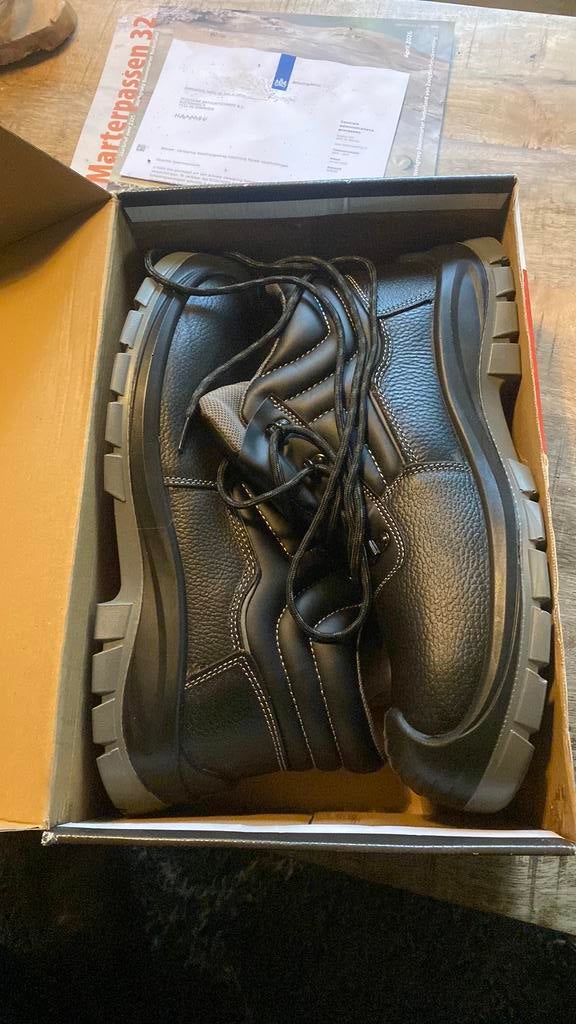 Werkschoenen nieuw maat 48, Ophalen of Verzenden, Nieuw