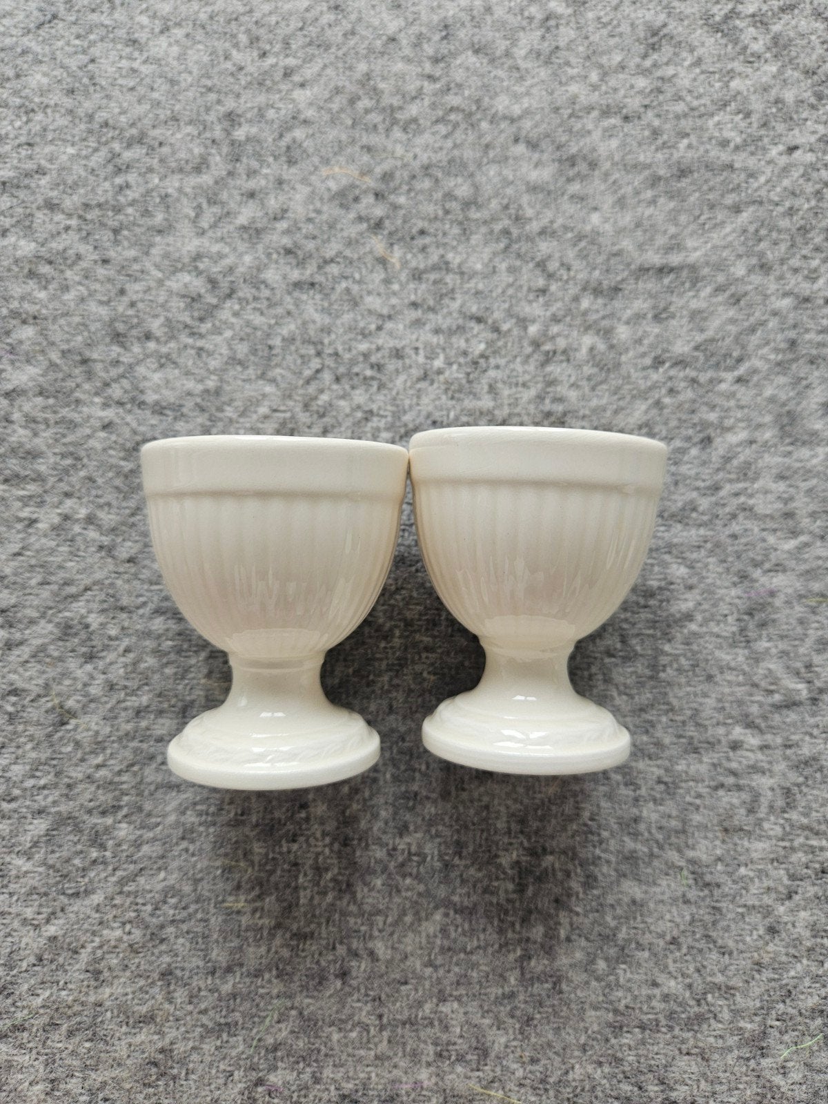 Set van 2 Wedgwood eierdopjes - Made in England, Huis en Inrichting, Keuken | Servies, Overige typen, Ophalen of Verzenden, Zo goed als nieuw