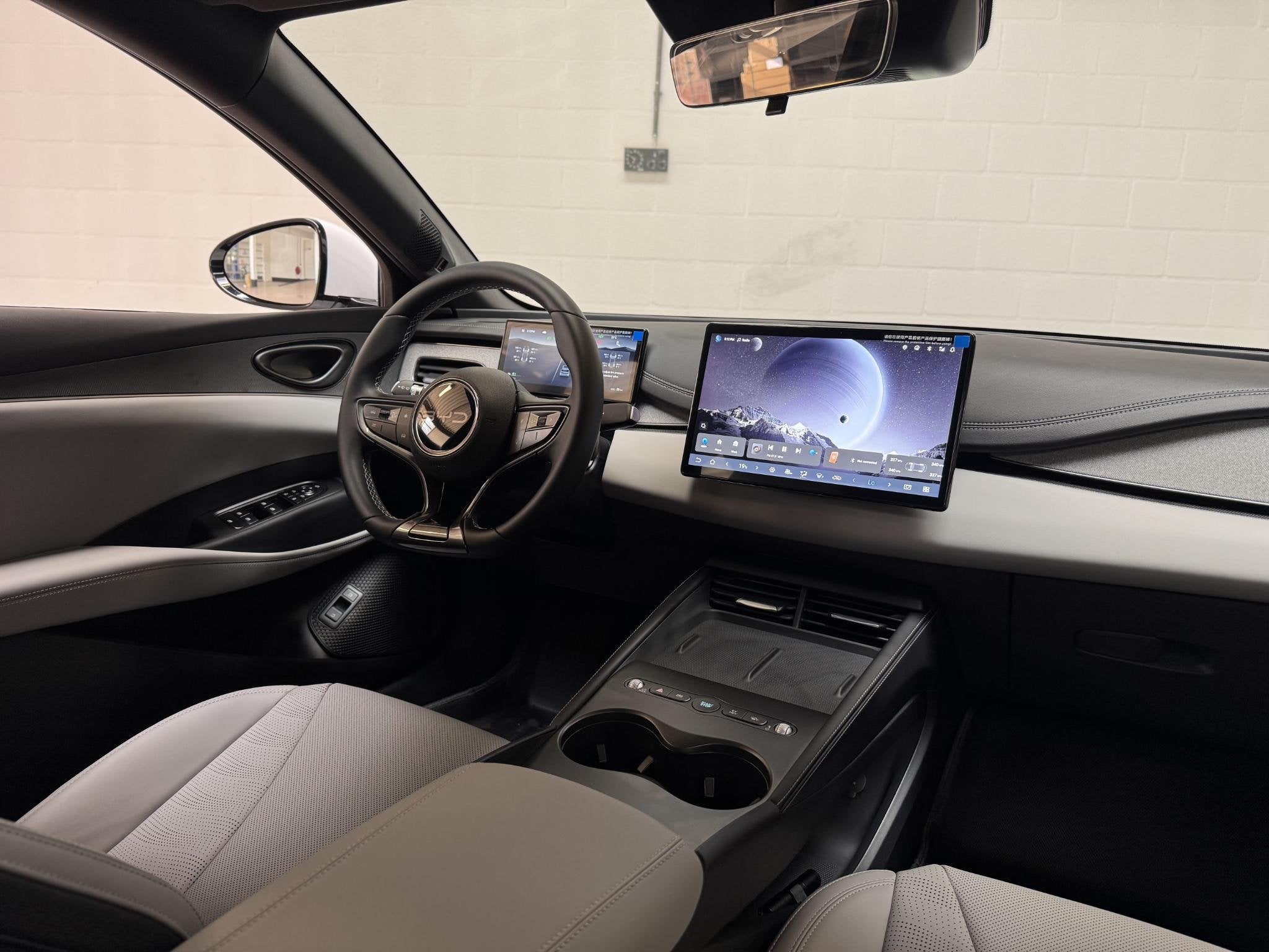 BYD SEAL 6 Touring 1.5 DM-i Boost | Carplay |, 1498 cc, 4 cilinders, 38 km/l, Wit