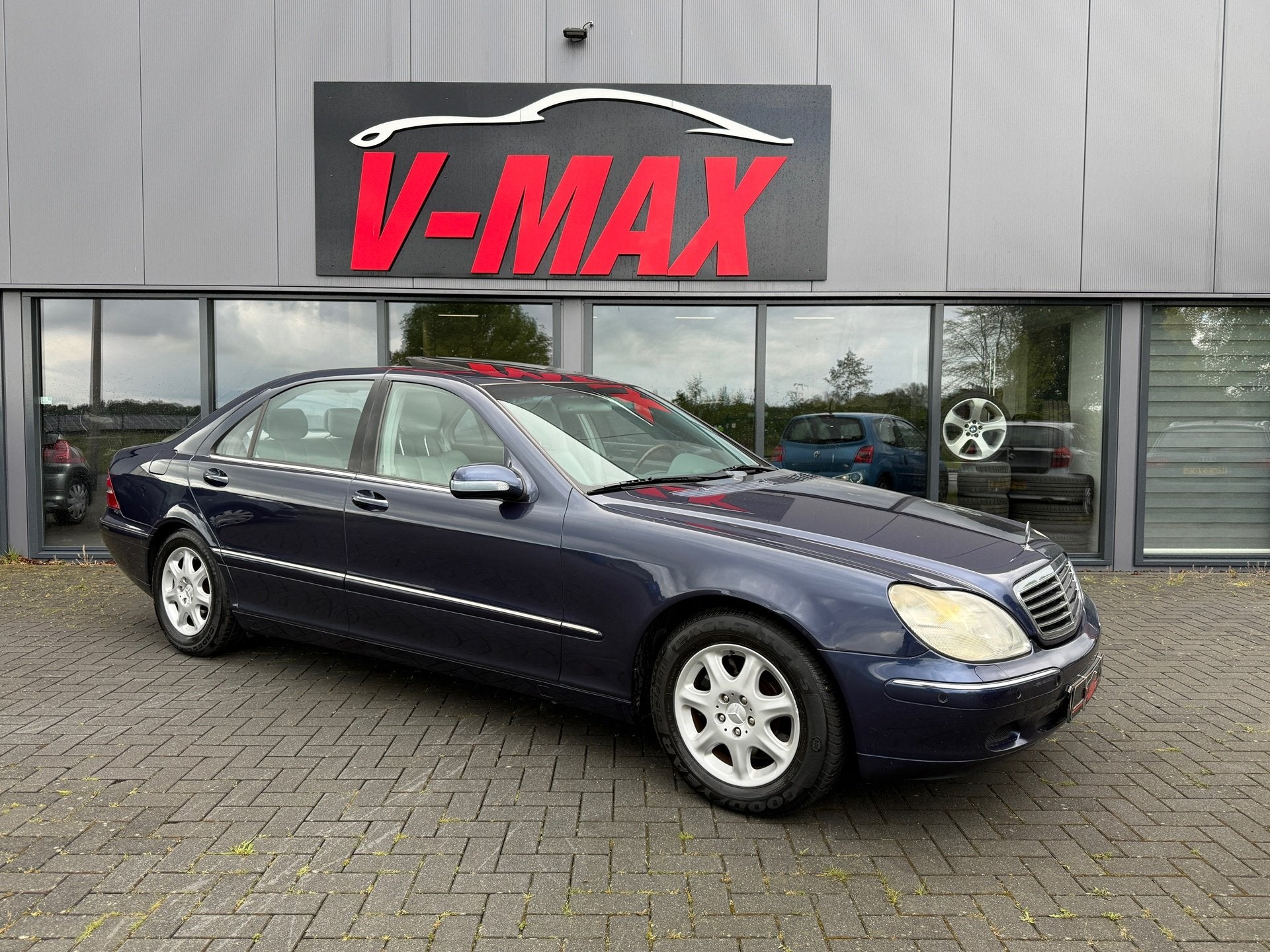 Mercedes-Benz S-klasse S500 Lang V8 NAP Dak Memory Softclose, Auto's, Mercedes-Benz, Achterwielaandrijving, Gebruikt, Traction-control