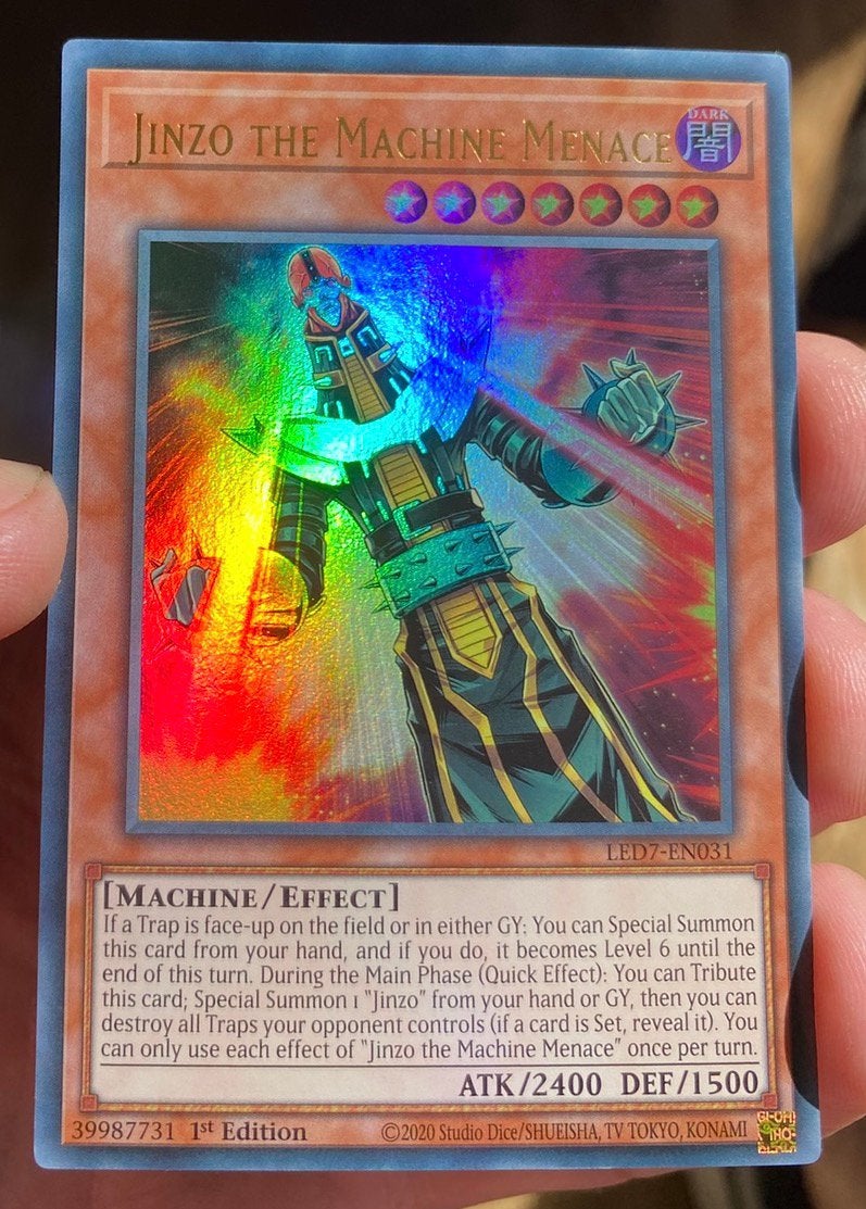 Yu-Gi-Oh! Jinzo the Machine Menace LED7 1st Edition !, Ophalen of Verzenden, Zo goed als nieuw, Losse kaart, Foil