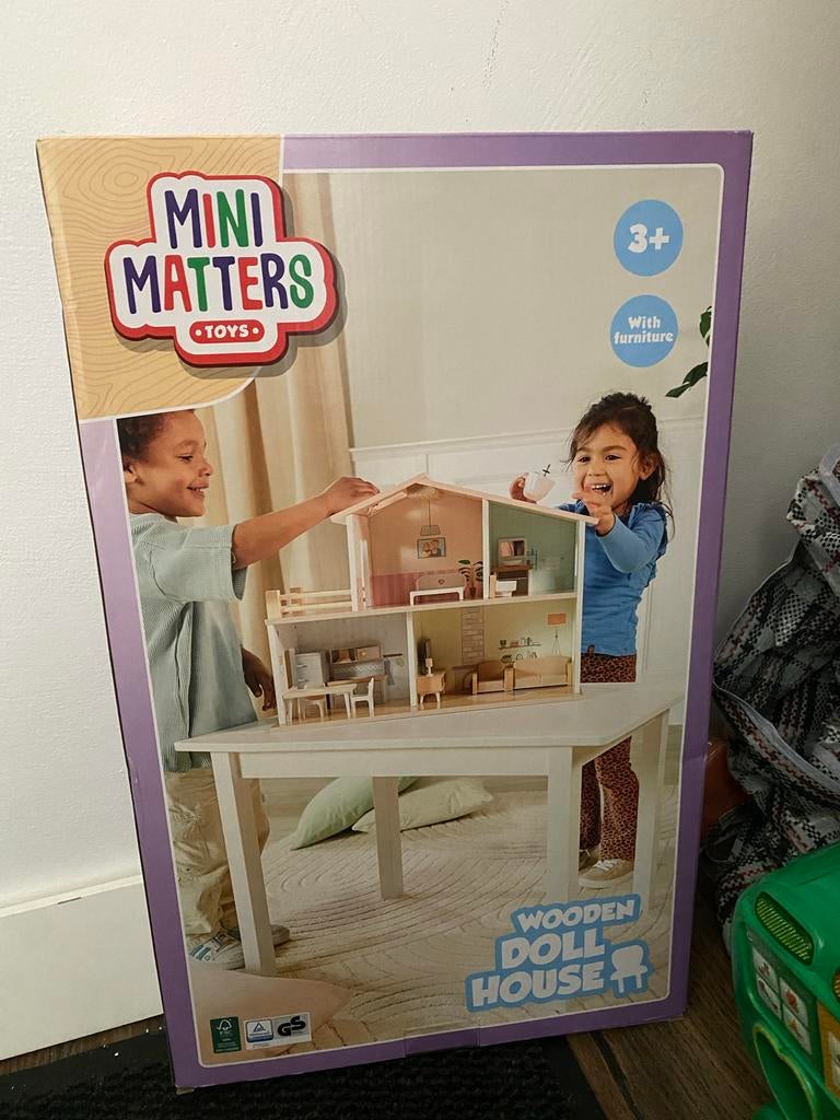 Mini Matters Houten Poppenhuis met Meubels - Nieuw in Doos, Ophalen, Nieuw, Poppenhuis