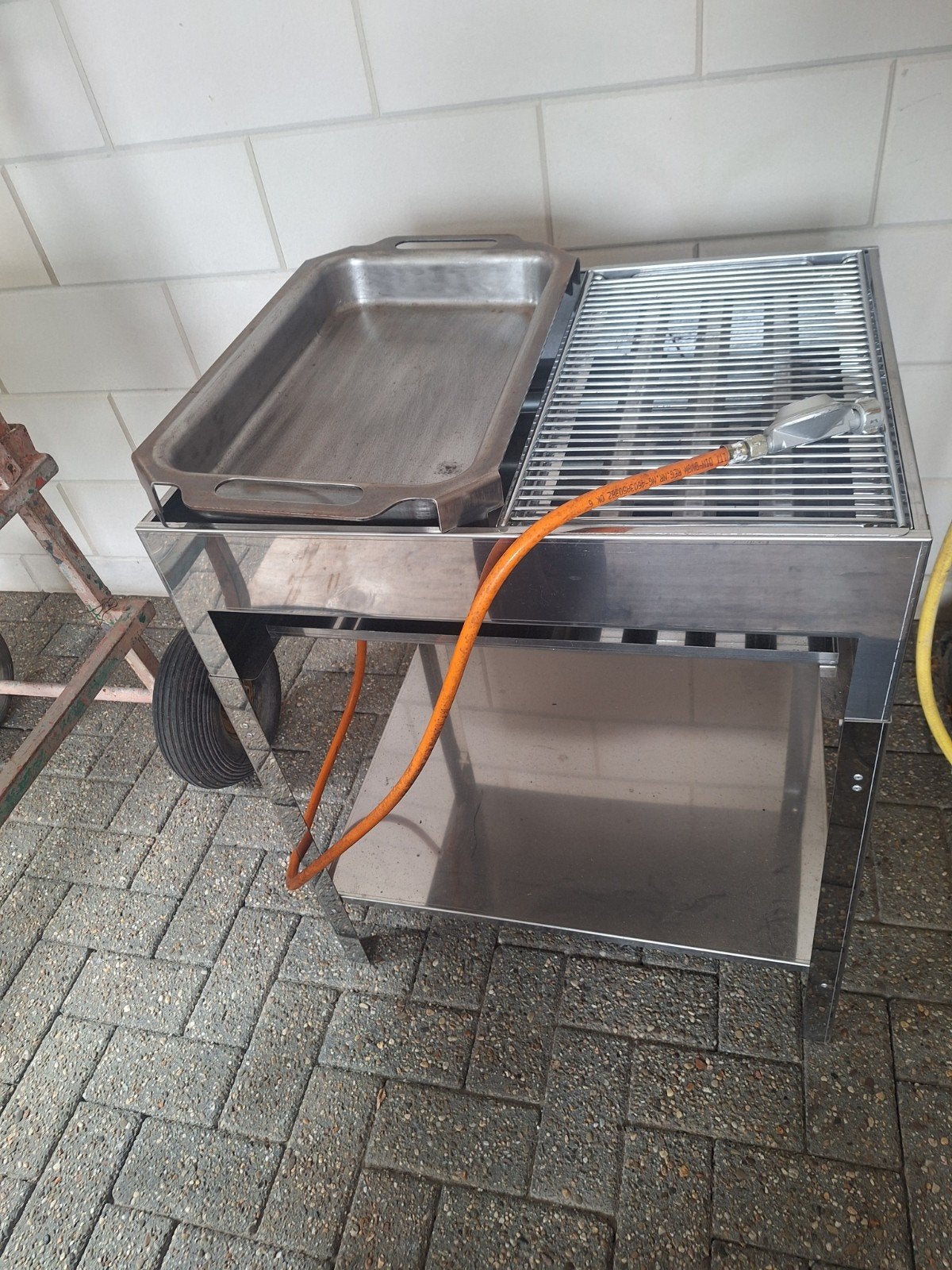 barbecue op gas, Ophalen