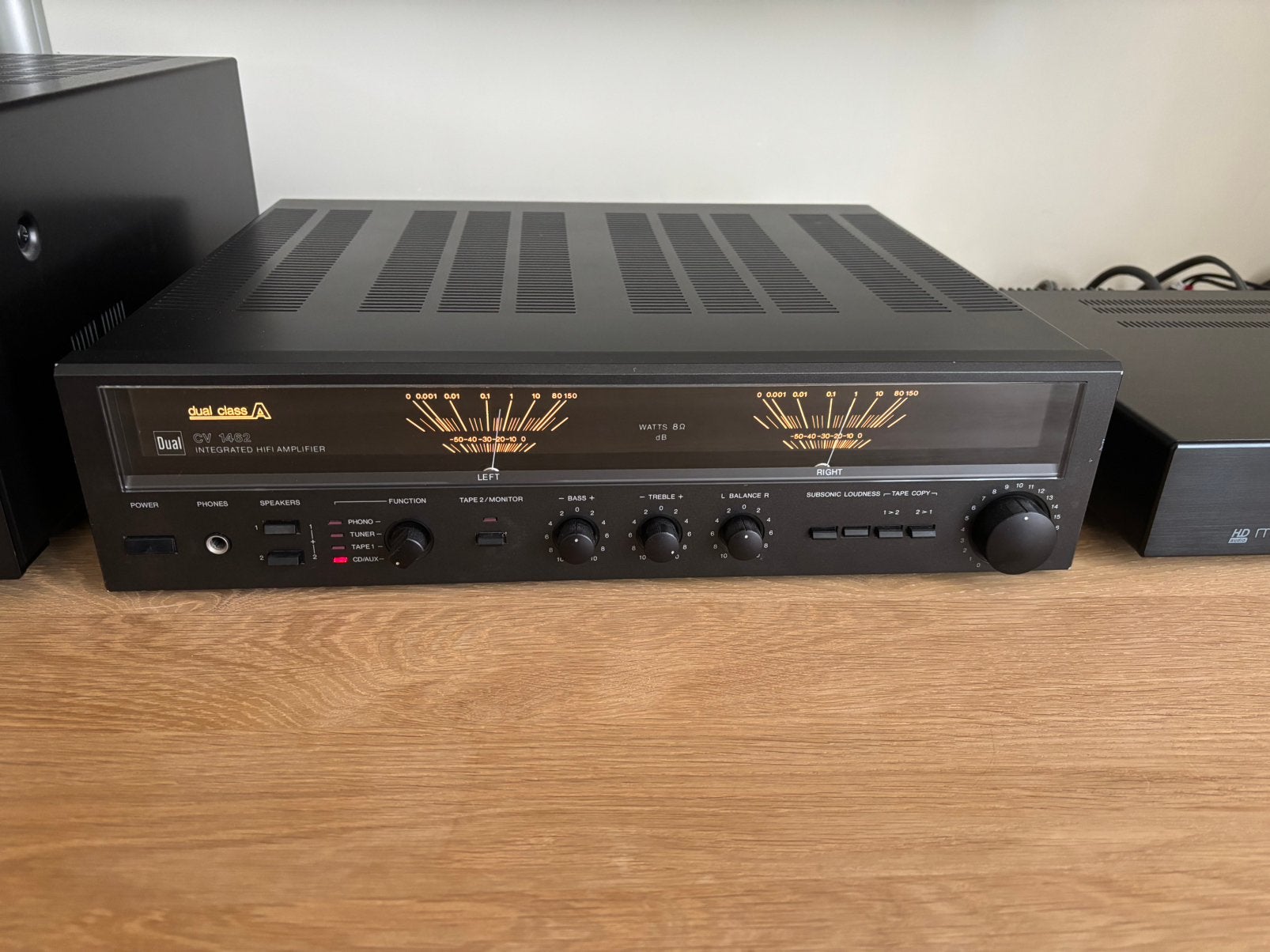 Dual versterker VU meters 120 watt per kanaal !! Uniek model, Ophalen, Zo goed als nieuw, 120 watt of meer, Denon