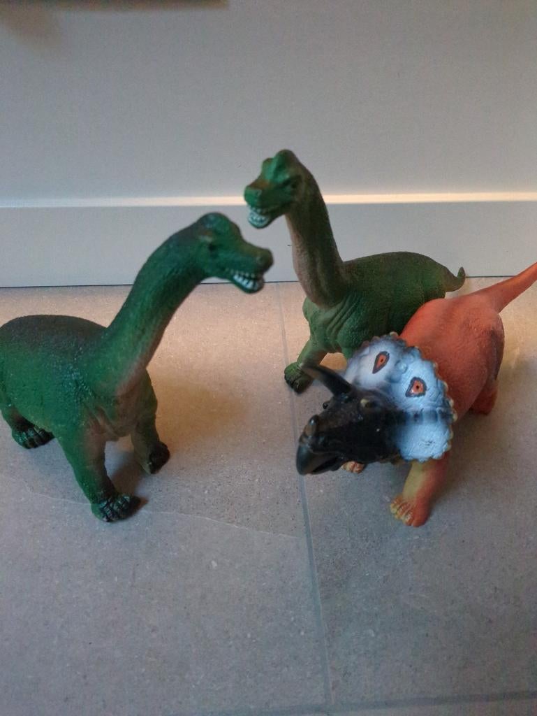 Rubberen dinosaurussen speelgoed set, Ophalen, Zo goed als nieuw, Jongen of Meisje